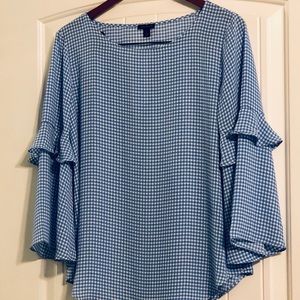 NWT Ann Taylor blouse: size medium